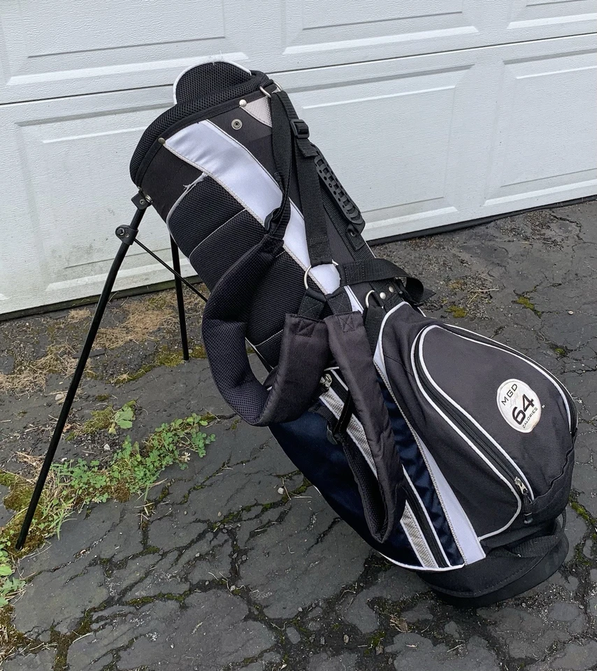 MILLER GENUINE DRAFT MGD Light BEER STAND BAG 8 Way w Double Shoulder Strap EUC! - Image 2 of 4