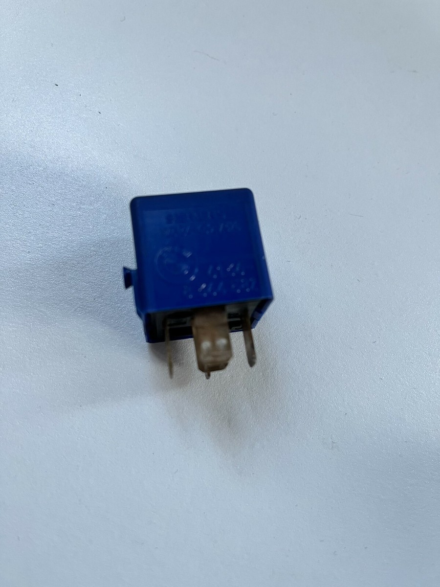 BMW E36 E46 E65 E66 E83 Relay, make contact, ultra navy blue