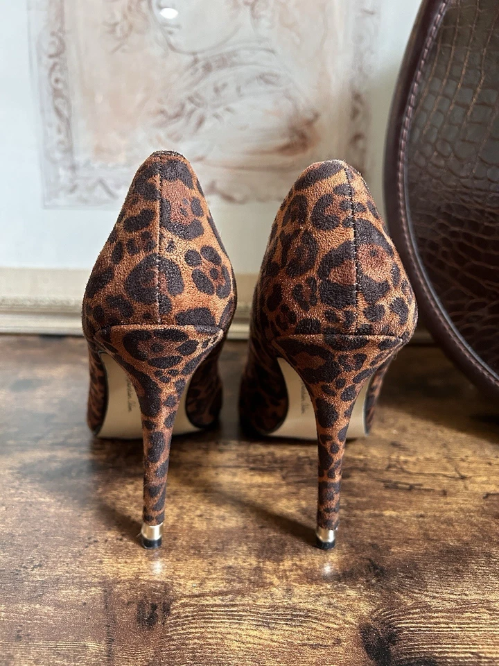 Kardashian Kollection Leopard Print Pointed Toe Stilettos size 7.5 - Image 3 of 4