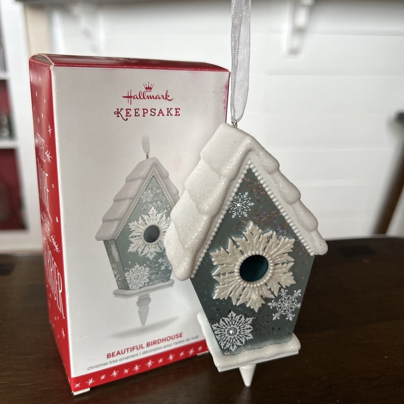 Hallmark Beautiful Birdhouse #1 In The Series Birds Christmas Tree Ornament 2016