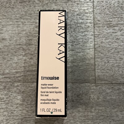 Mary Kay TimeWise Luminous-Wear Liquid Foundation Ivory 6 038755 NEW