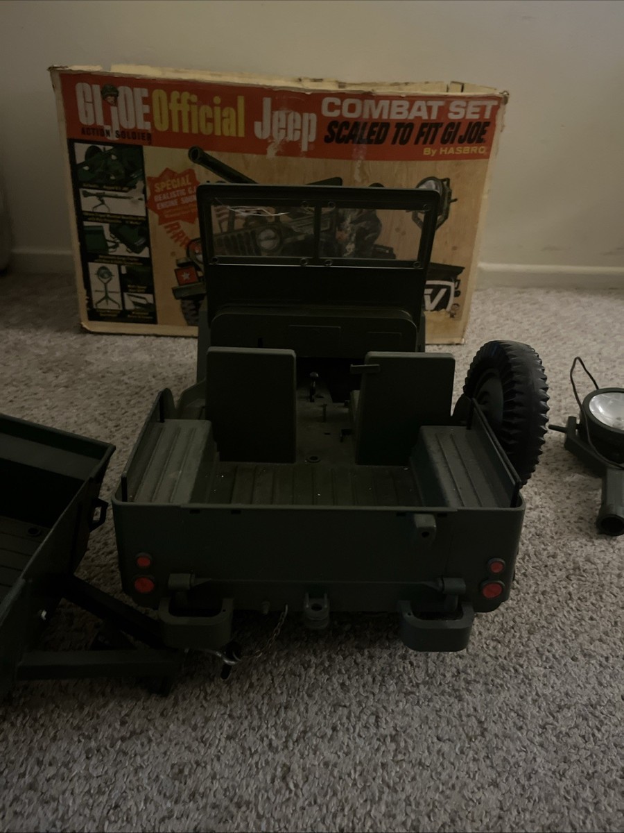 Vintage 1965 GI Joe Hasbro 7000 Jeep Combat Set With Searchlight