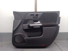 A2477204201 T&Uuml;RVERKLEIDUNG VORNE RECHTS / A2477203006 / 5492696 F&Uuml;R MERCEDES-BEN