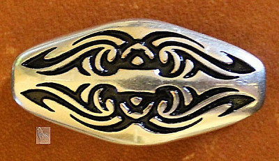 CRAFTOOL - TANDY LEATHER  1 1/2''  x 3/4''   OVAL  -  TRIBAL  CONCHO   -  7433-09