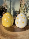 White Yellow Polka Dot Chicken Duck Salt and Pepper Shakers Easter Spring — photo 2