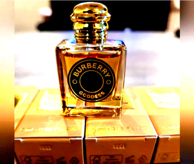 Burberry GODDESS Eau De Perfume Travel Size Mini Splash 0.16 fl oz / 5 ml