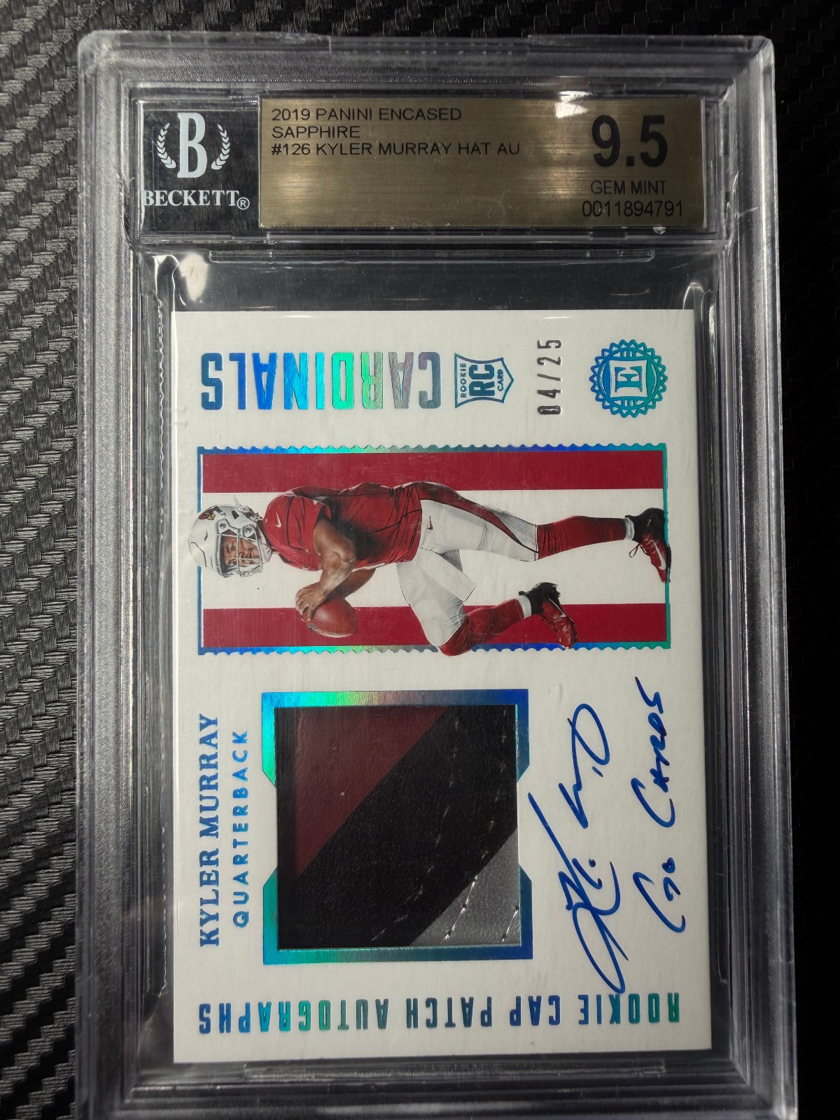 2019 Panini Encased Sapphire Kyler Murray Rookie Cap Patch Auto 04/25 BGS 9.5 view 2