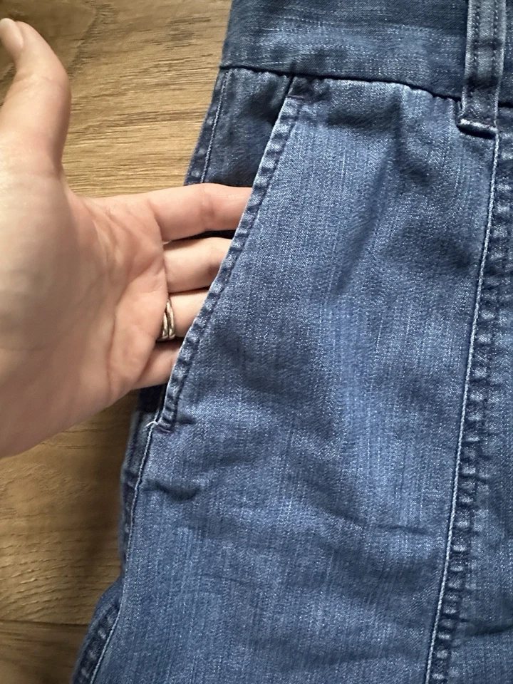 L.L. Falda acampanada de mezclilla Bean para mujer bolsillos talla 10P calce clásico favorecedor Foto 3 de 4