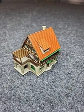 Vollmer 49533 Z Scale 1 :220 Sonne Half-timbered Inn Fully Assembled 