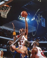 STACEY KING Chicago Bulls 3x NBA Champs Signed Photo in action v Warriors COA