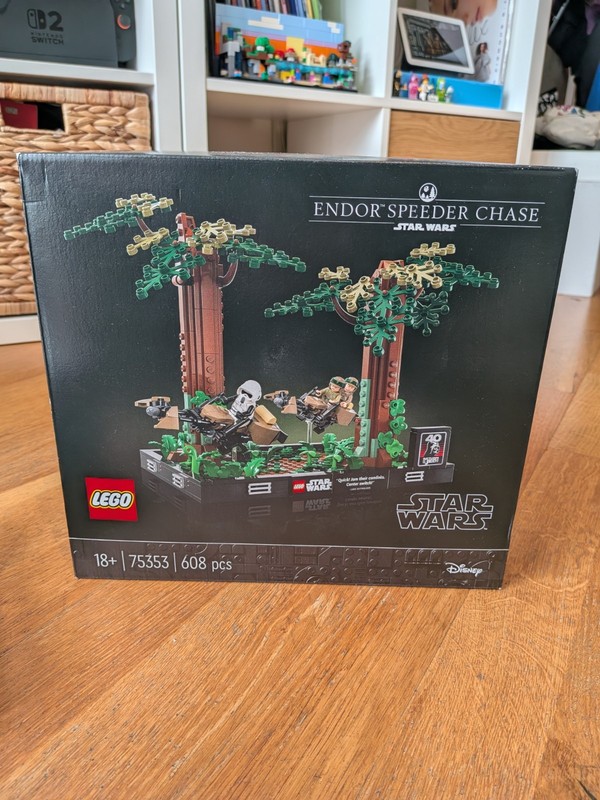 LEGO Star Wars Endor Speeder Chase Diorama Set 75353 Brand New And Sealed