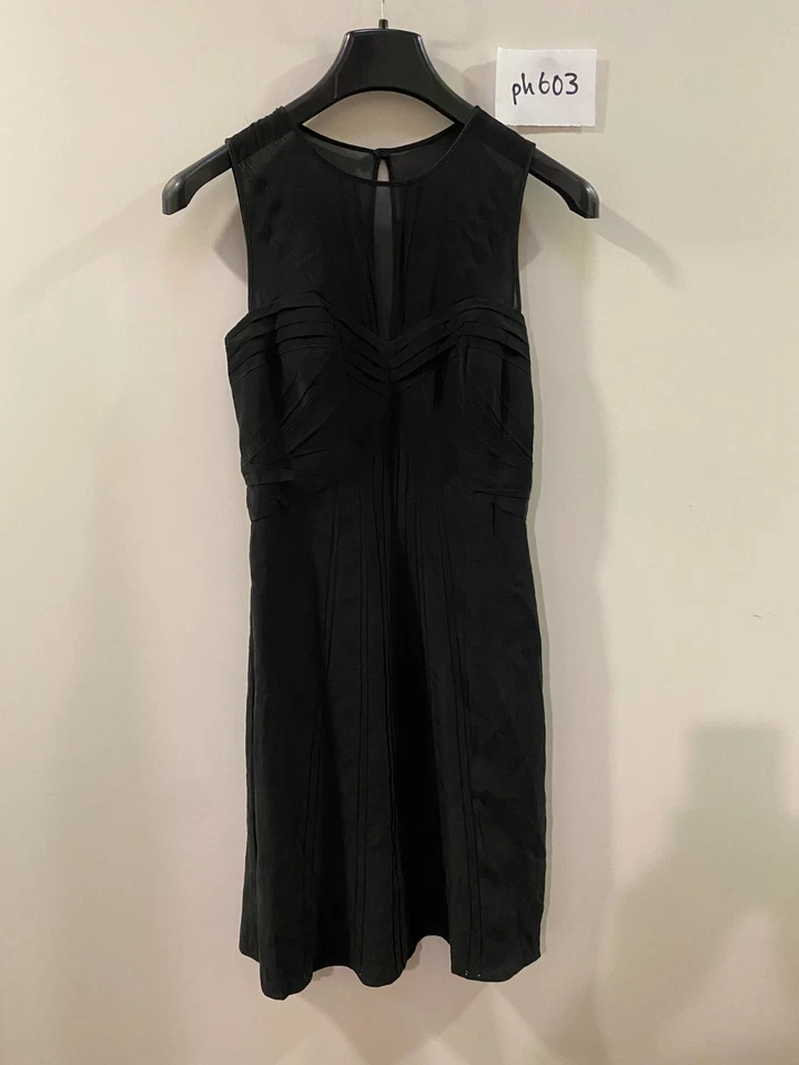 Karen Millen Robe Noire Courte Sans Manches Style Bodycon Col Rond UK 8 (ph603) - Photo 2/4