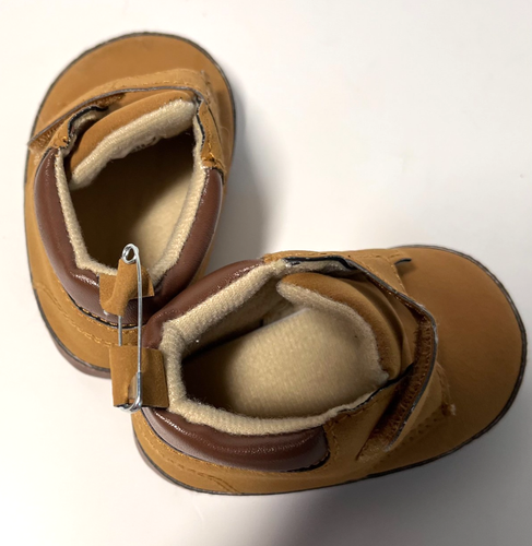 Carter’s Child of Mine Brown Soft Boots Shoes Baby Boy 3-6M Barely Used! - Picture 4 of 7