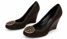 Tory Burch Wedge Pumps Brown Suede Logo Medallion Size 9.5 Classic Round Toe