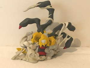 giratina origin form figure