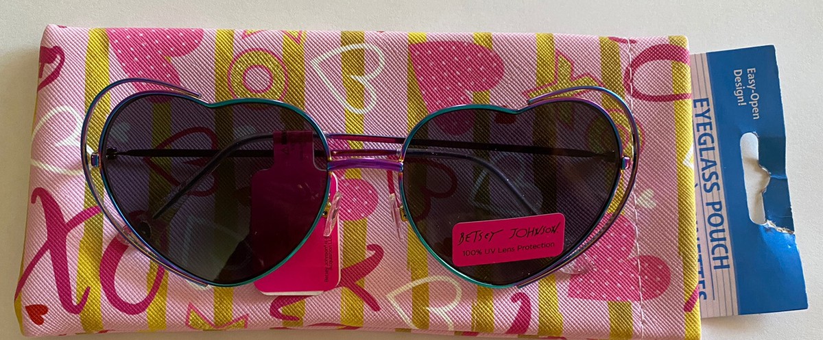 BESTSEY JOHNSON SUNGLASSES COMING SOON Betsey Johnson Women main image 3