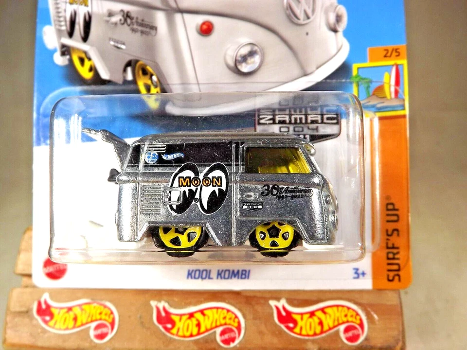 Hot Wheels Walmart #4 Zamac #49 Surf's Up-Moon Eyes 2023 2/5 KOOL KOMBI Zamac Foto 2 de 4