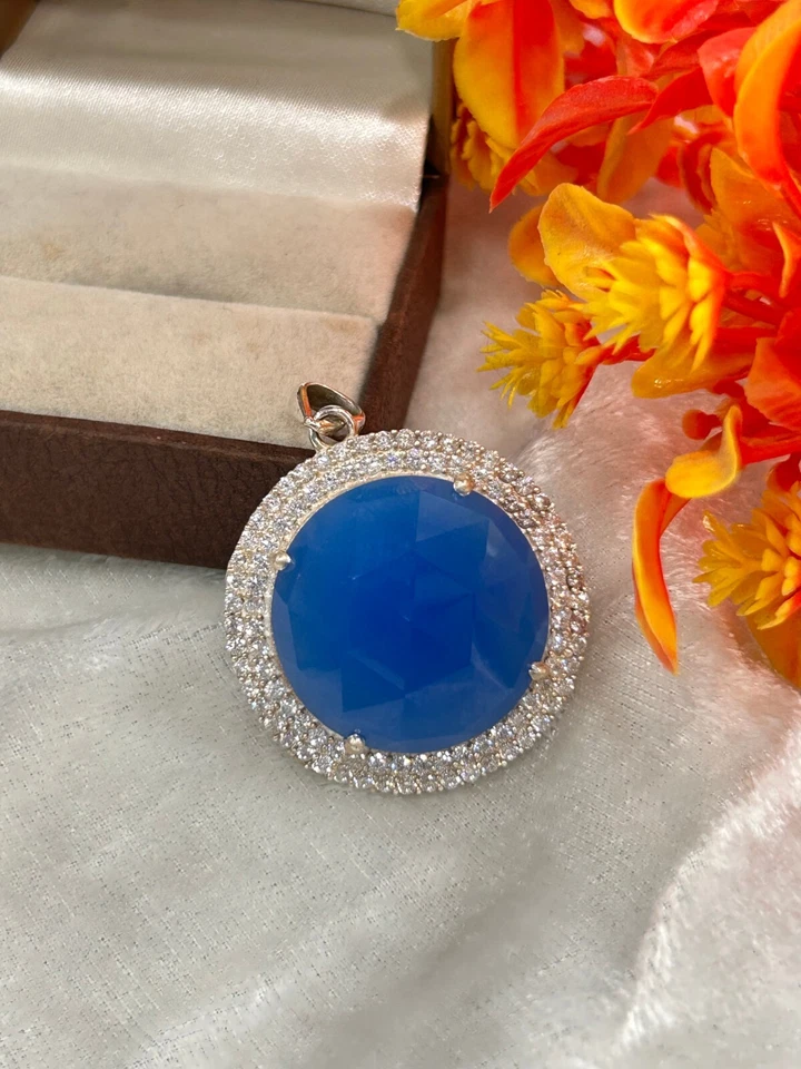 Colgante de plata de ley 925 | Colgante de piedras preciosas facetadas de calcedonia azul de 6 cm de largo Foto 4 de 4