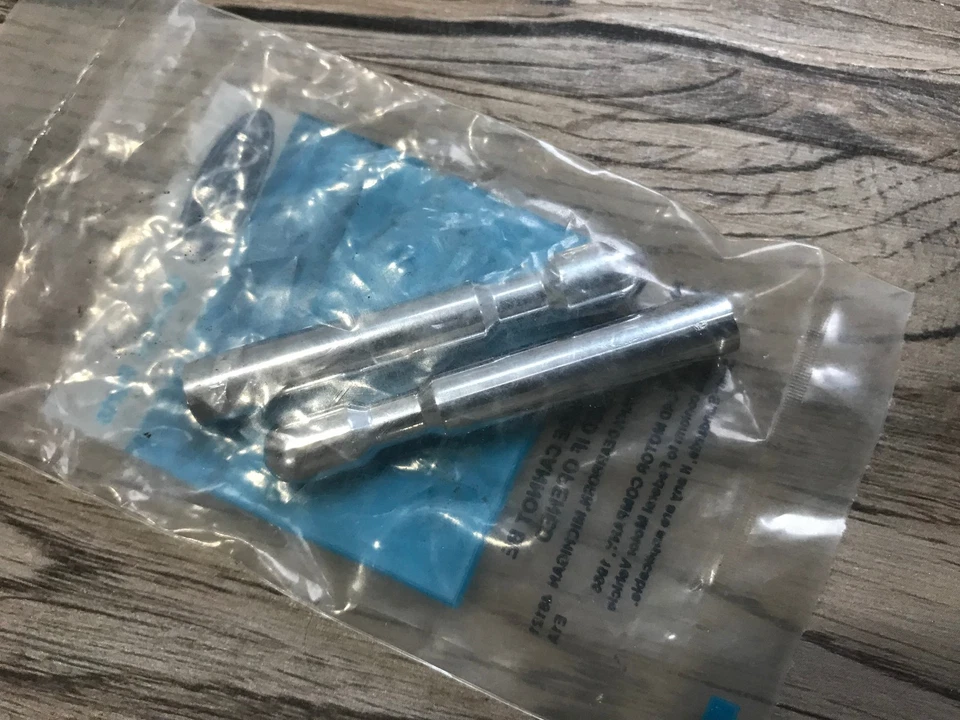 1993-97 FORD LINCOLN TOWN CAR NOS MAÇANETAS DE TRAVA DE PORTA (CROMO) E3FZ-7421850-A - Imagem 2 de 2