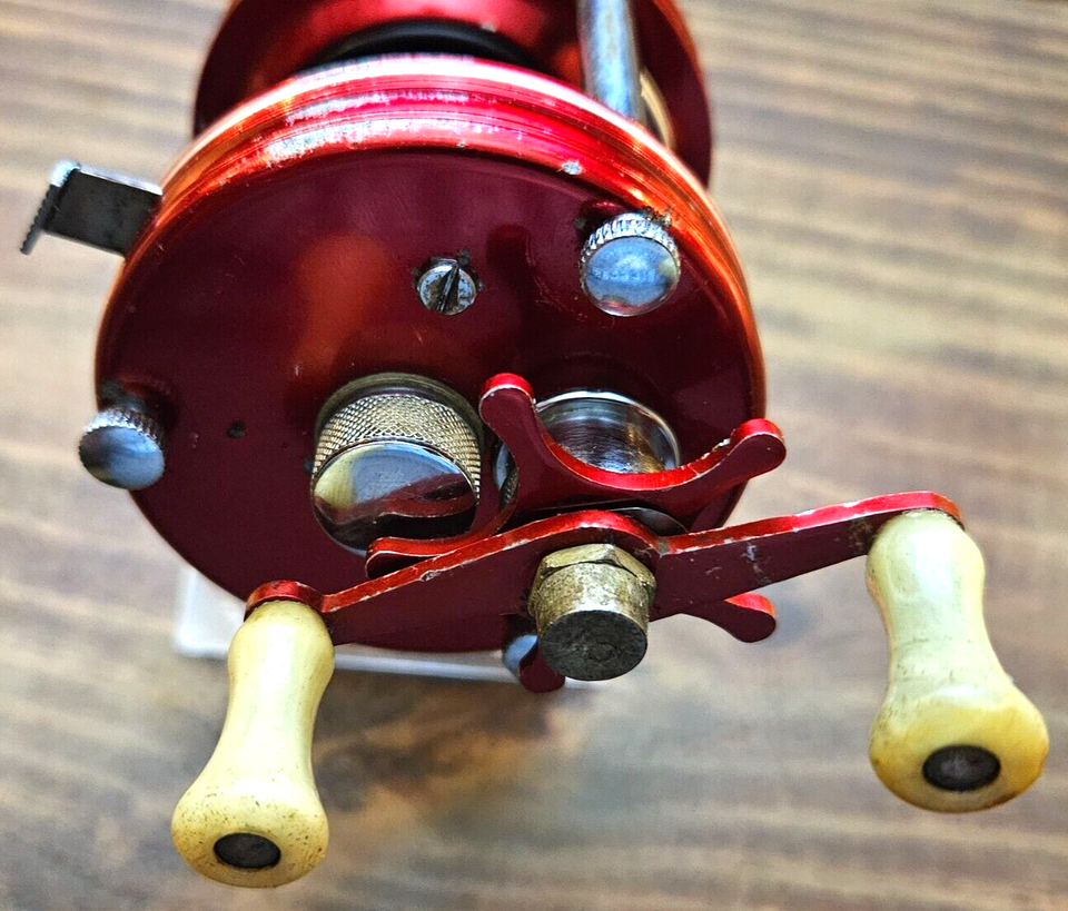 Vintage Ambassadeur 5000 baitcasting reel, right-hand retrieve | eBay