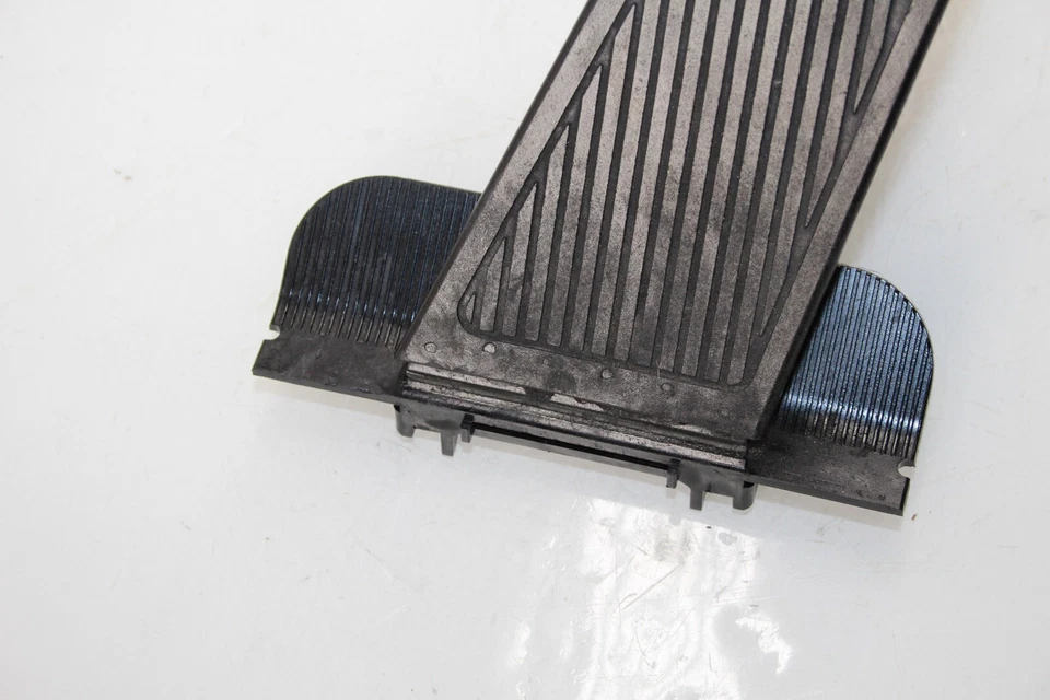 Pedal acelerador Acura RLX 2014-2020 OEM DK91 Foto 4 de 4