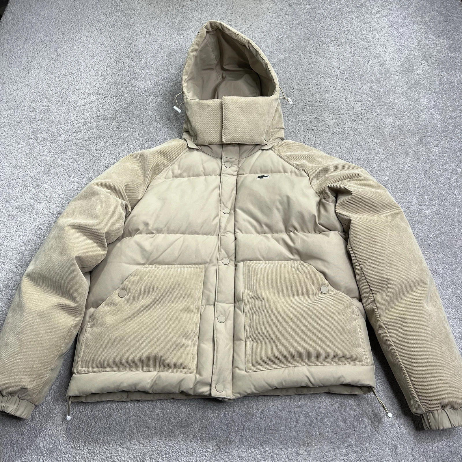 Lacoste Live Jacket Mens S/M Hooded Down Puffer Coat Beige Corduroy Hooded EUC
Opens in a new window