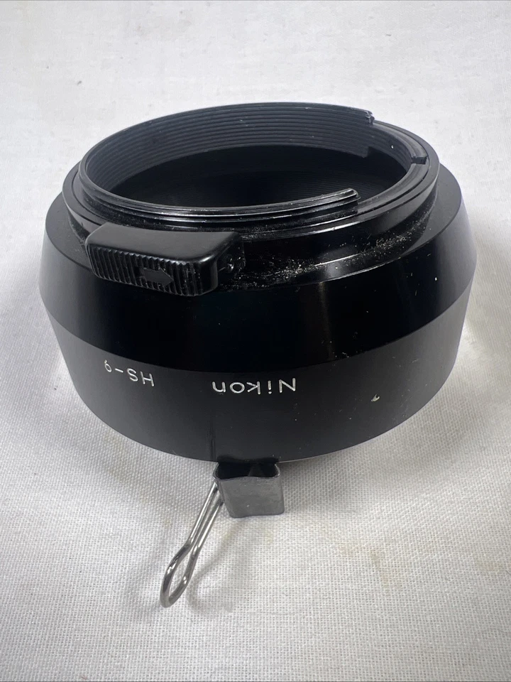 Parasol metálico Nikon HS-9 Snap Lock para enfoque manual 50 mm F1,4/1,8 52 mm Foto 3 de 4