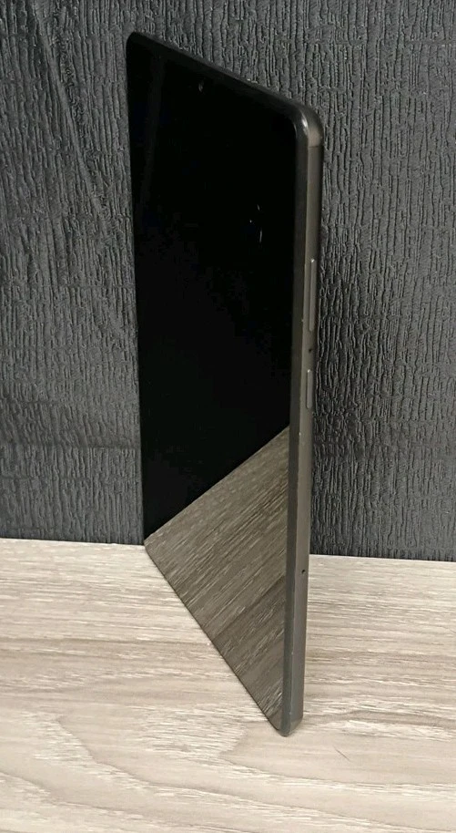 Lenovo Tab M8 HD 8.0" 32GB Android 10 WIFI Bluetooth LTE Unlocked - Image 3 of 4