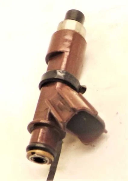 05-09 INYECTOR DE COMBUSTIBLE LEXUS GX470 SR5 4,7 L 8CYL  Foto 3 de 4