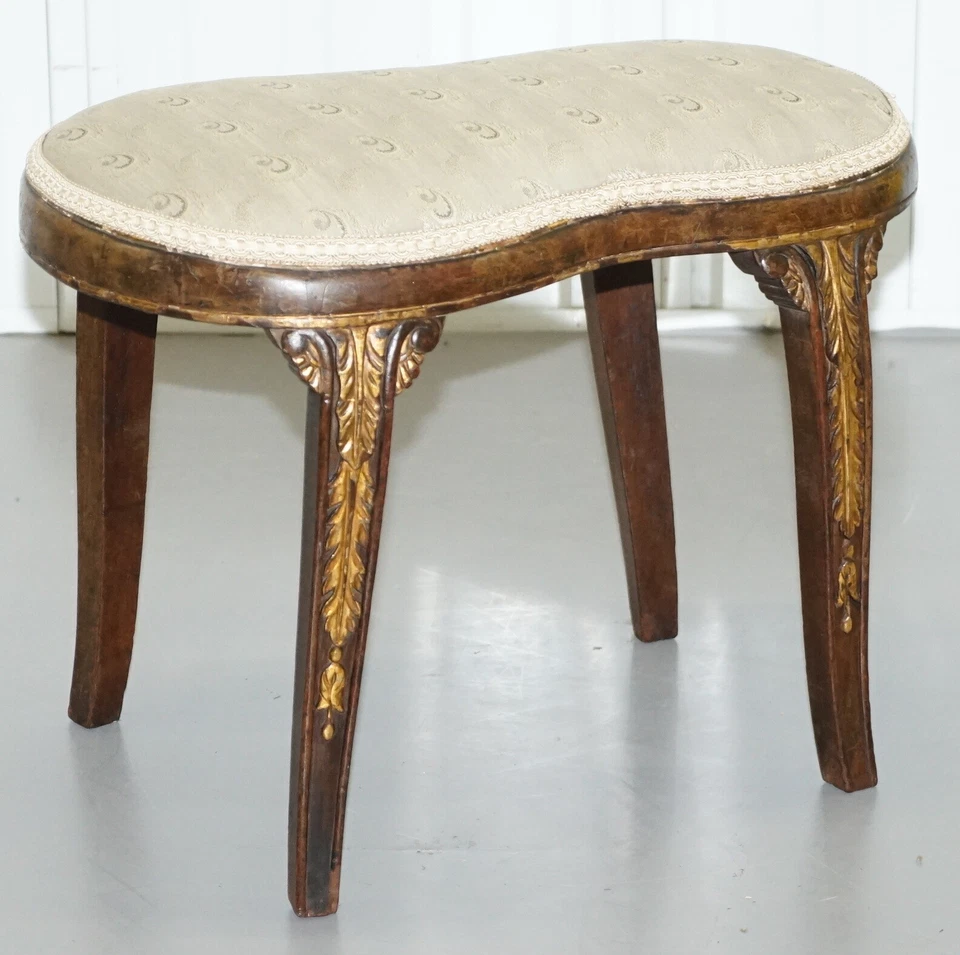RARE REGENCY WALNUT GILTWOOD CURVED KIDNEY SADDLE STOOL ACANTHUS LEAF DETAILING - Image 4 of 4