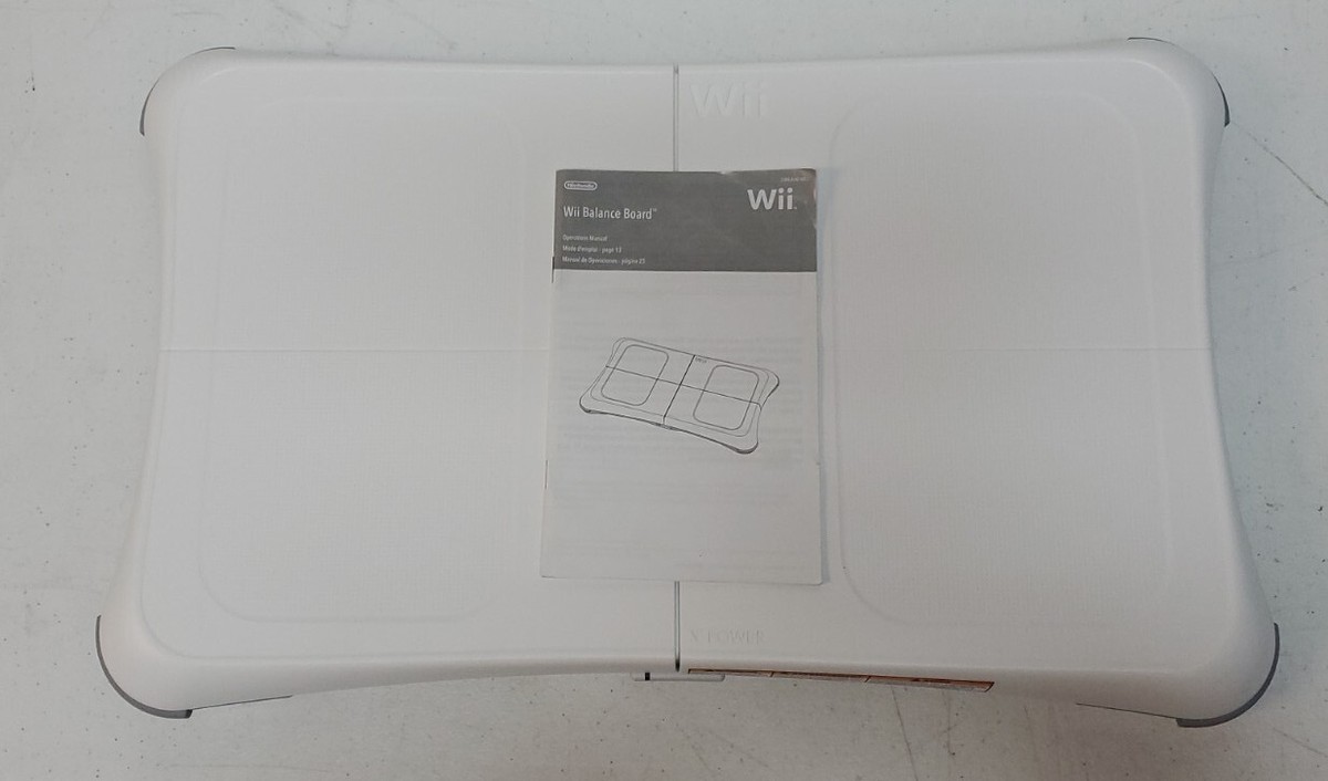 Nintendo Wii Fit Plus, Wii Balance Board w/ Everlast 3