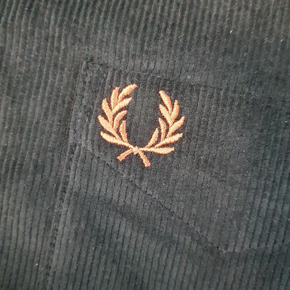 Fred Perry Mens Shirt Medium Green Corduroy Cord Worker Overshirt Casuals Mod - Image 3 of 4