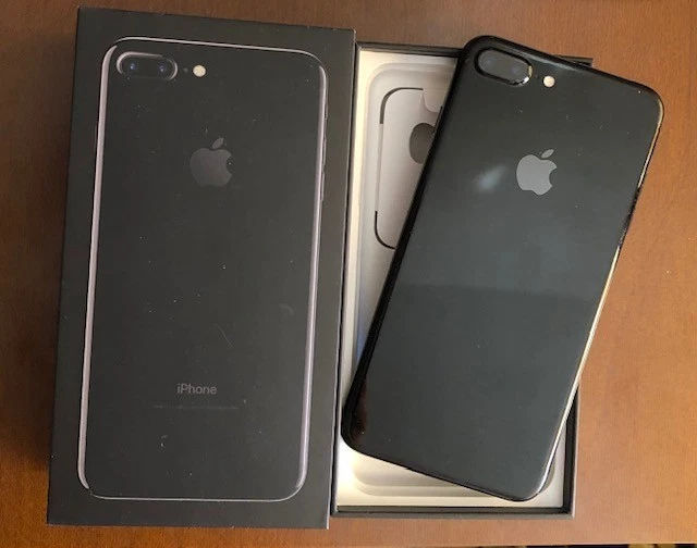 Apple IPhone 7 plus 128gb Nero L 77.9 mm H 158.2 mm, Peso 188 g Spessore 7.3 mm - Immagine 2 di 4