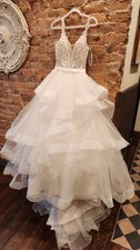 New With Tags! Allure Bridal Gown  With Beading And Layered Tulle Size 6