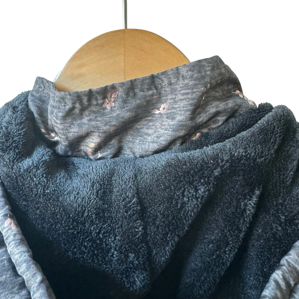 Abrigo Chaqueta PENELOPE MACK Con Capucha Talla 5 Forrado de Vellón Cremallera Gris/Rosa Estampado de Flores Foto 3 de 4