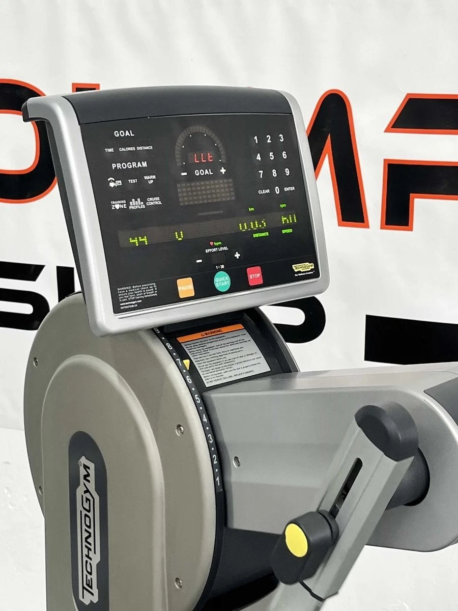 TECHNOGYM EXCITE TOP – ARM-ERGOMETER LED
