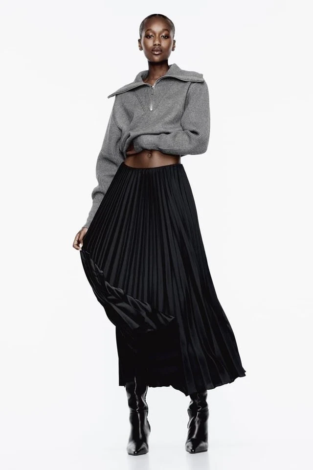 Maxi Falda Zara Plisada Efecto Satén Negra Midi Maxi Elástica Pull On 9878/052 L Foto 4 de 4