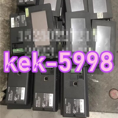 1PC Gebraucht KEYENCE touch screen VT3-W4M  #CL