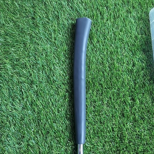 Scotty Cameron Studio Stainless Prototype Putter 35 Inches Centre Shaft *RARE* - Picture 6 of 9
