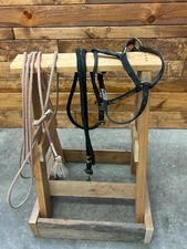 lariat lasso rope, halter and lead rope