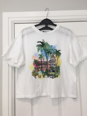 Bershka Printed T-shirt Size X-Small Very Good Condition UK