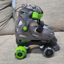 Kryptonics Adjustable Youth Size 10-13 Quad Wheel Roller Skates Black/Green