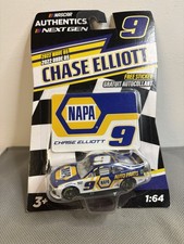 Chase Elliott 2022 Napa Auto Parts 1/64 Nascar Authentics Diecast