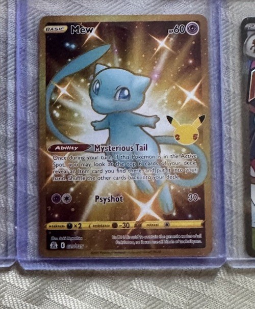 Mew 025/025 Secret Rare Celebrations 25th Anniversary Gold Pokemon Card TCG NM