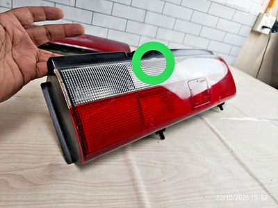 Suzuki Swift GTI Cultus Tail light Set JDM 220-32283 89-01 Genuine