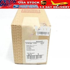 1PC Honeywell C7012E1104 C7012E 1104 Burner Detector New In Box