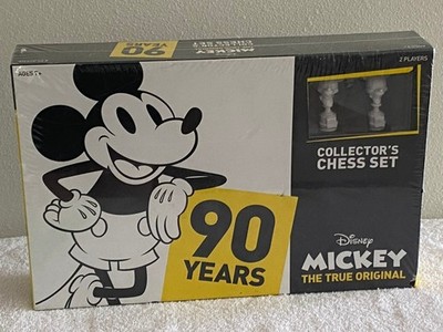 DISNEY MICKEY THE TRUE ORIGINAL 90 YEARS COLLECTOR'S CHESS SET--NEW