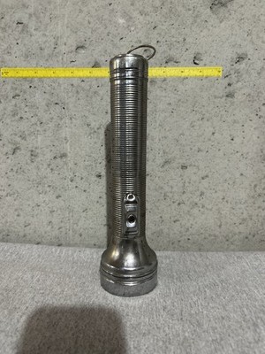 VTG Ribbed Chrome Metal Flashlight 9 1/2 3D Made in USA!