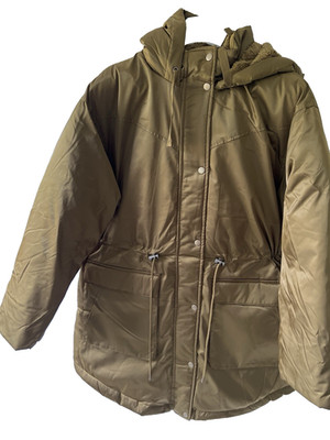NWT Universal Thread Women's L Olive Green Puffer Coat w/Hood & Pockets