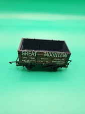 Hornby R199 End Tipping Open Wagon in Great Mountain Collieries Co Livery Boxed.